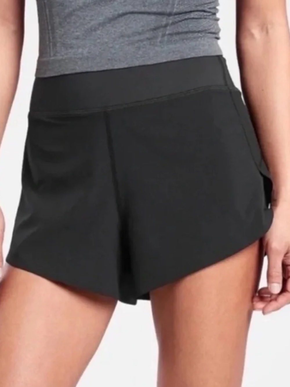 Athleta Run With It 3.5” Short ✧ Black ✧ Size XS
